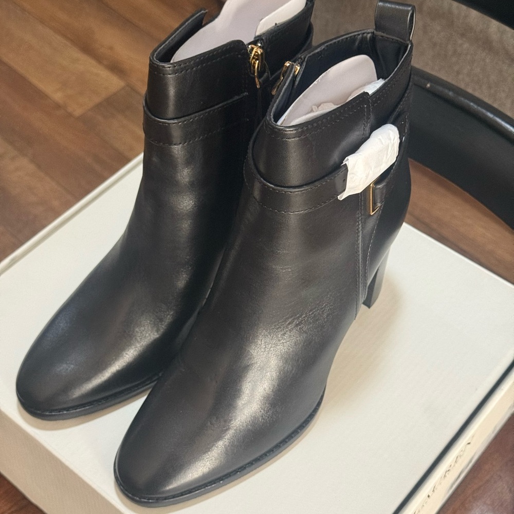 Lauren Ralph Lauren Sleek Black Ankle Booties